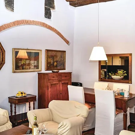 Casa Camuri - 2 Bedrooms, 2 Bathrooms Λεβάντο