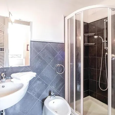 Casa Camuri - 2 Bedrooms, 2 Bathrooms * Levanto